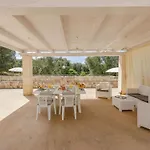 Trullo Quattro Carrini By Interhome Feriehus