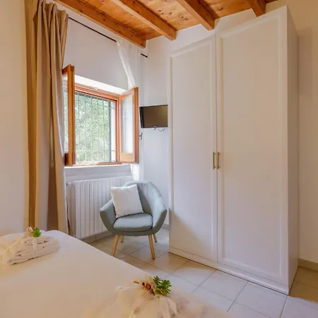 Holiday home Trullo Quattro Carrini By Interhome *